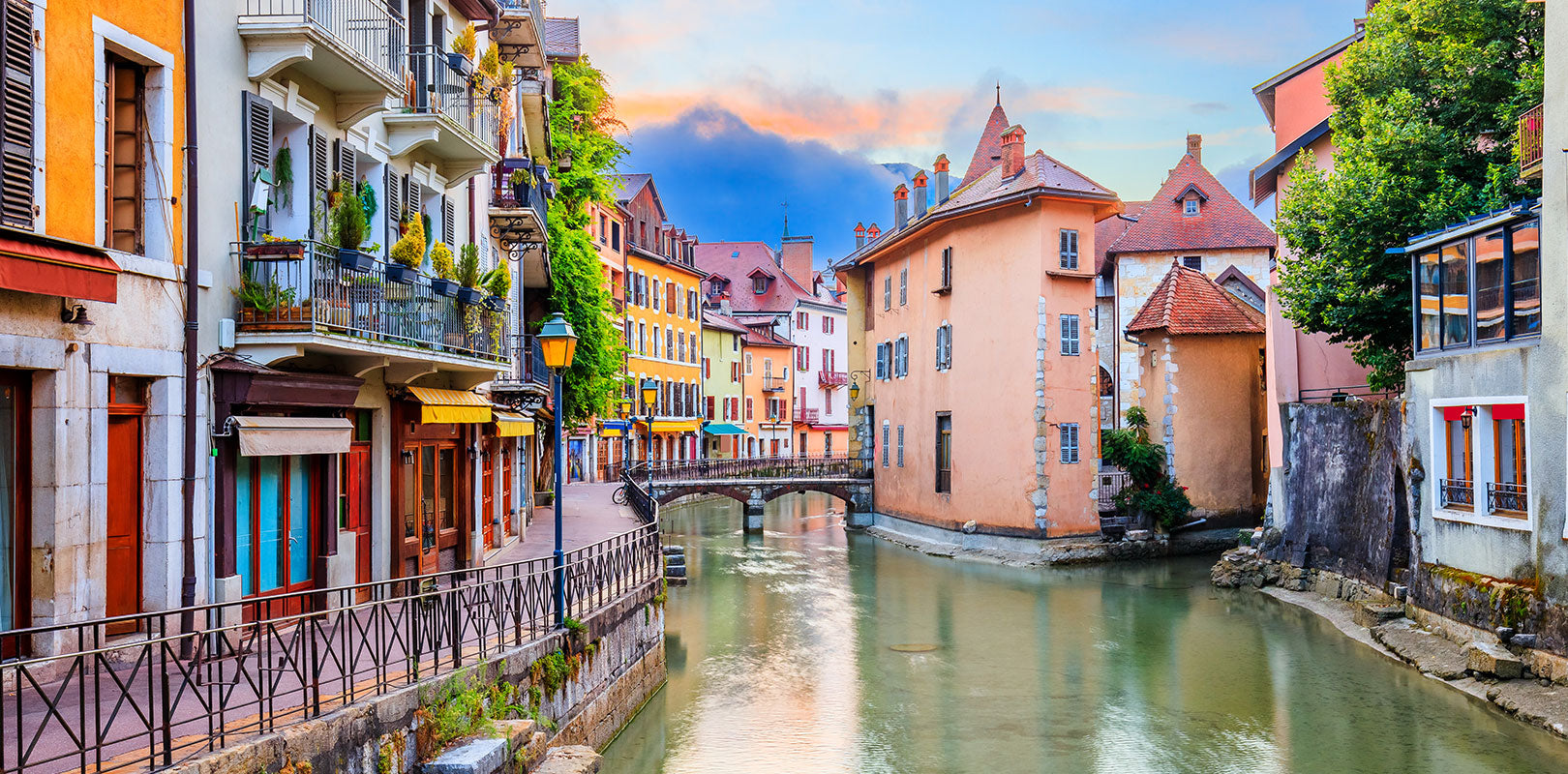 Livraison de gâteaux à Annecy !