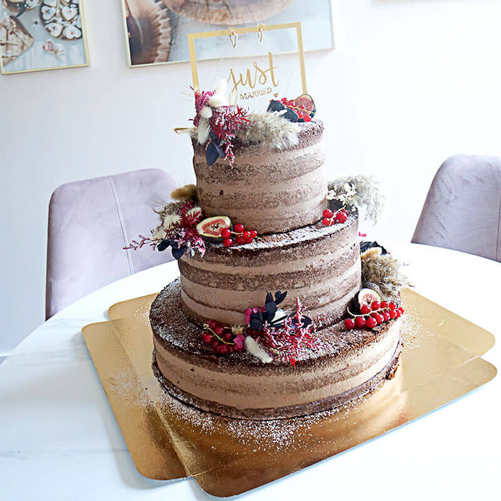Gâteau de mariage bohème au chocolat à 3 étages, incluant décoration et cake-topper - pour 65 personnes
