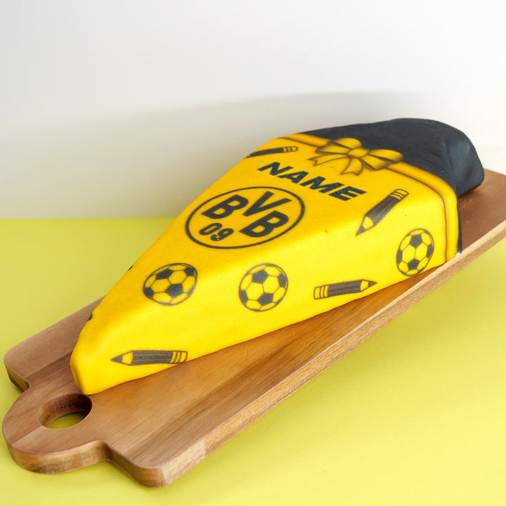 Gâteau cône surprise BVB