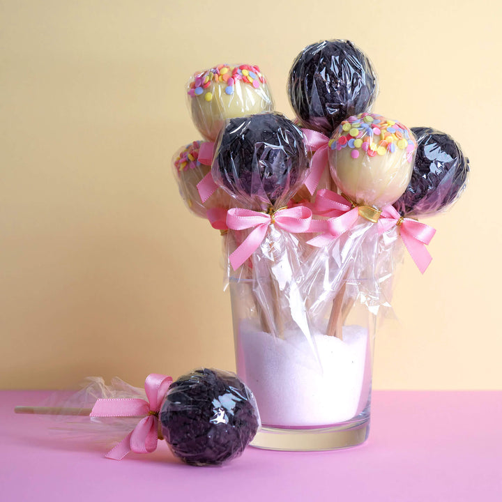 Cake-Pops - red velvet & pépites de chocolat (12 pièces)