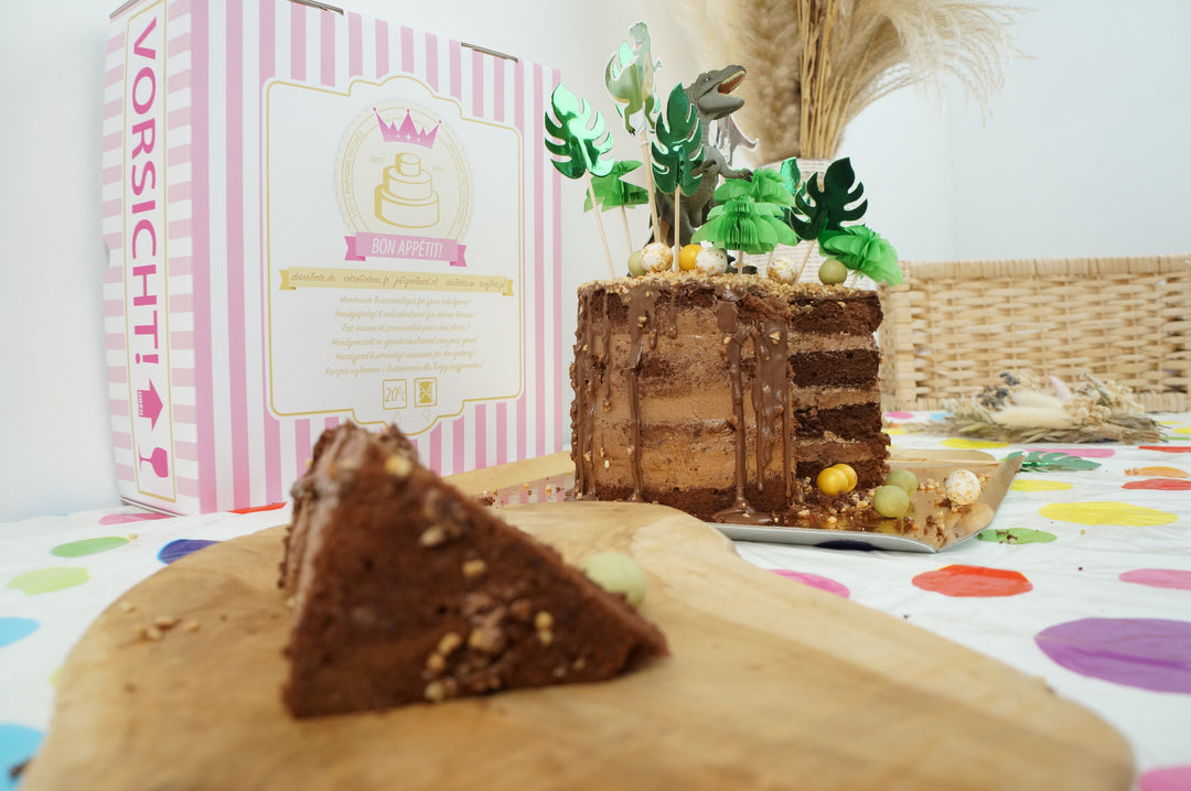 Naked Cake Dinosaure