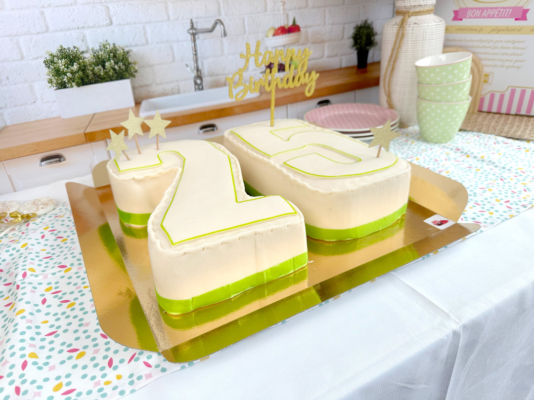 Gâteaux Nombre en différentes couleurs