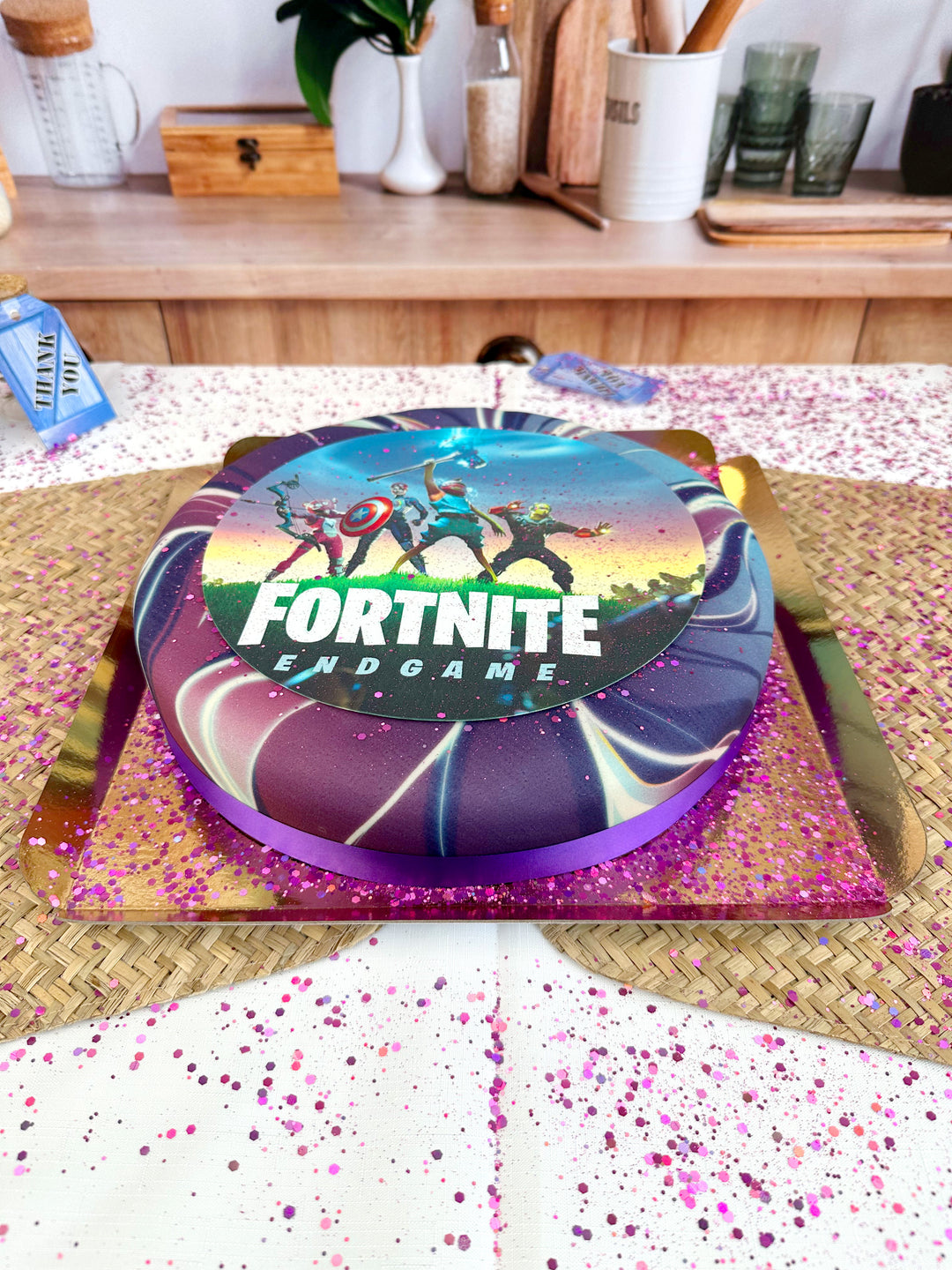 Décoration pour gâteau Fortnite® sur gâteau Galaxie