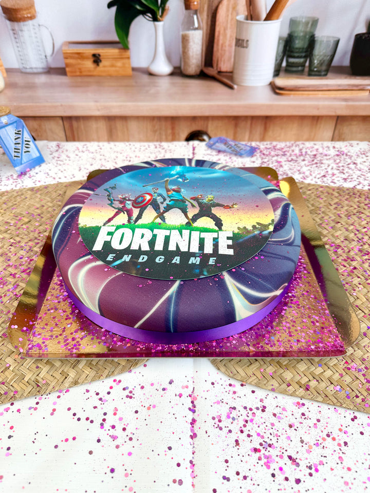Décoration pour gâteau Fortnite® sur gâteau Galaxie