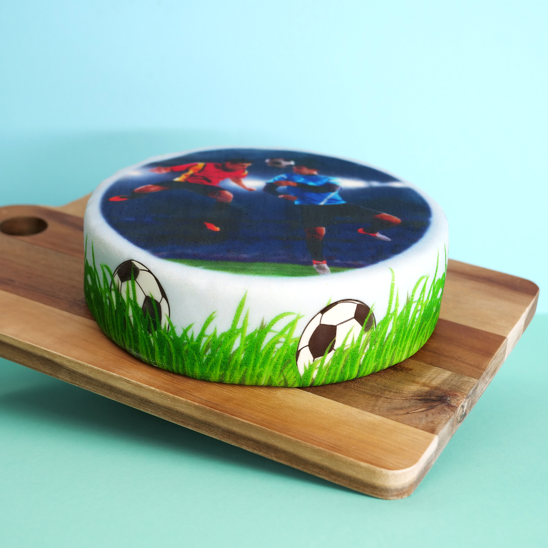 Gâteau photo rond avec cadre football