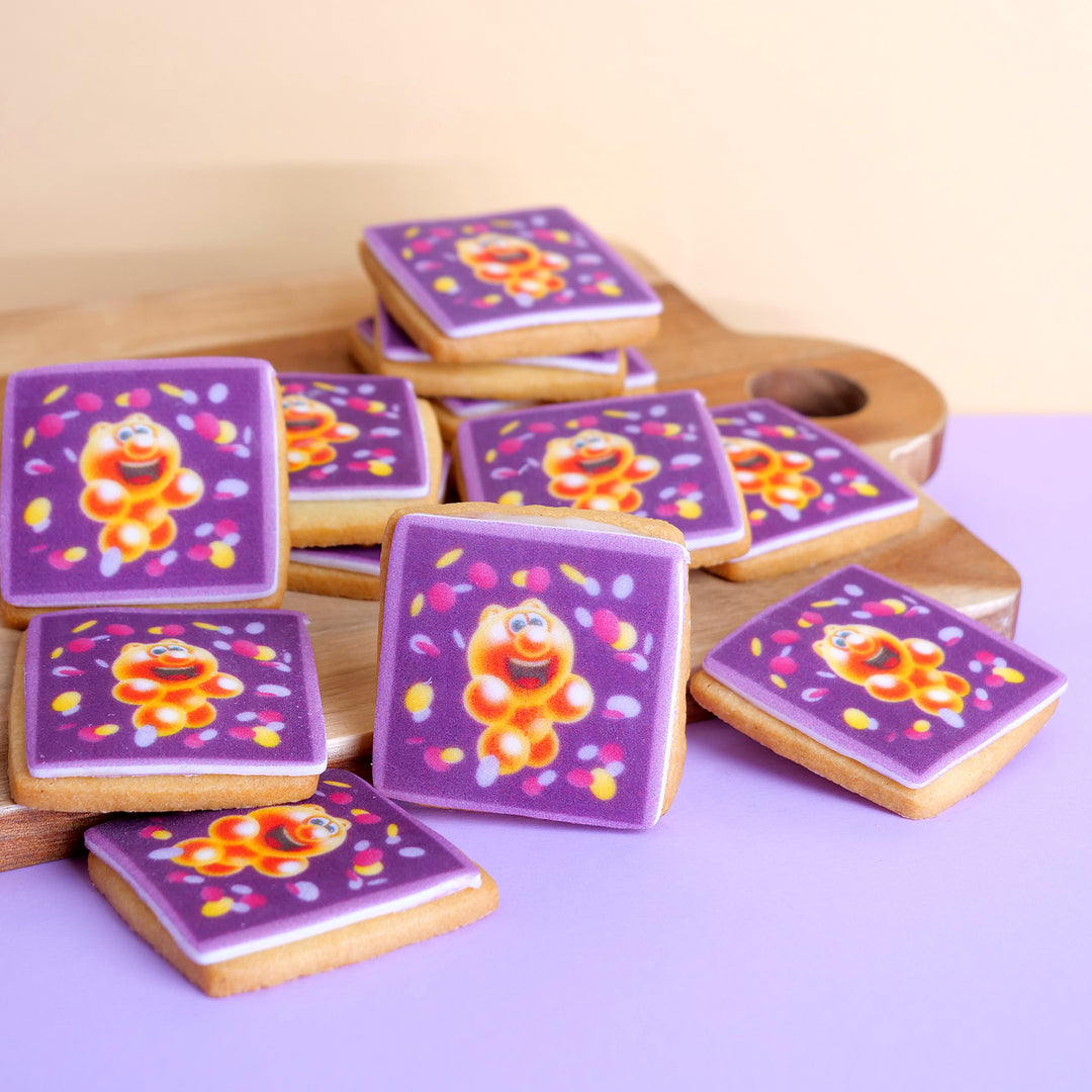 Biscuits Gelini – confettis multicolores, carrés (12 pièces)