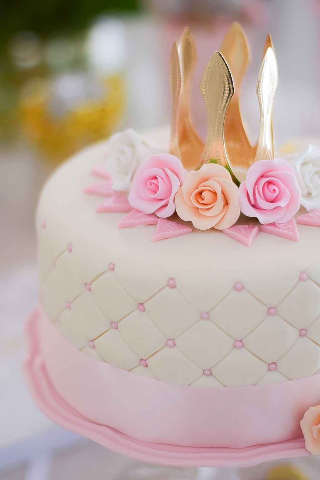 Happy Birthday Deluxe Pink