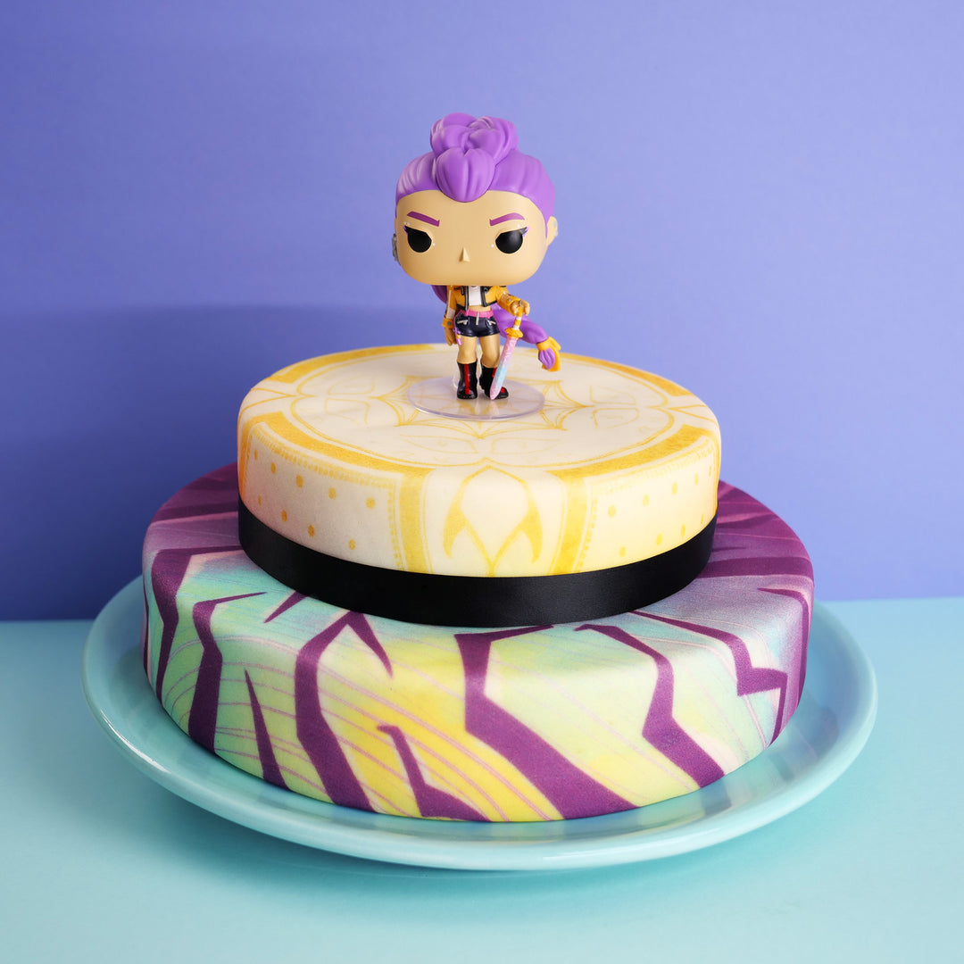 Figurine KPop Demon Hunters® sur gâteau 2 étages