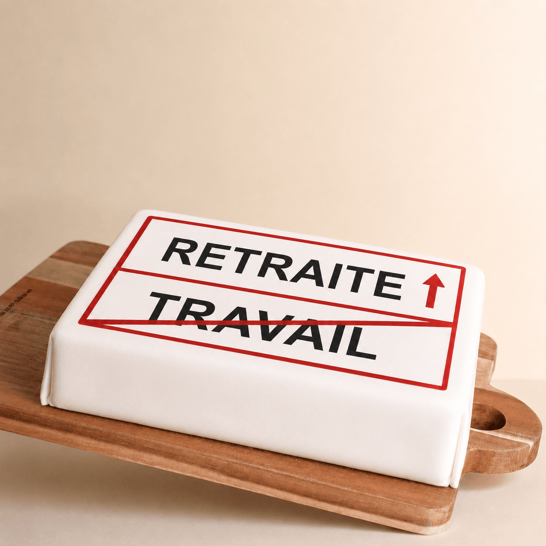 Gâteau carré panneau de signalisation Retraite France