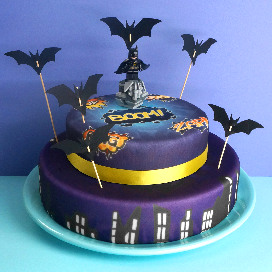 Figurine LEGO Batman® sur gâteau deux étages