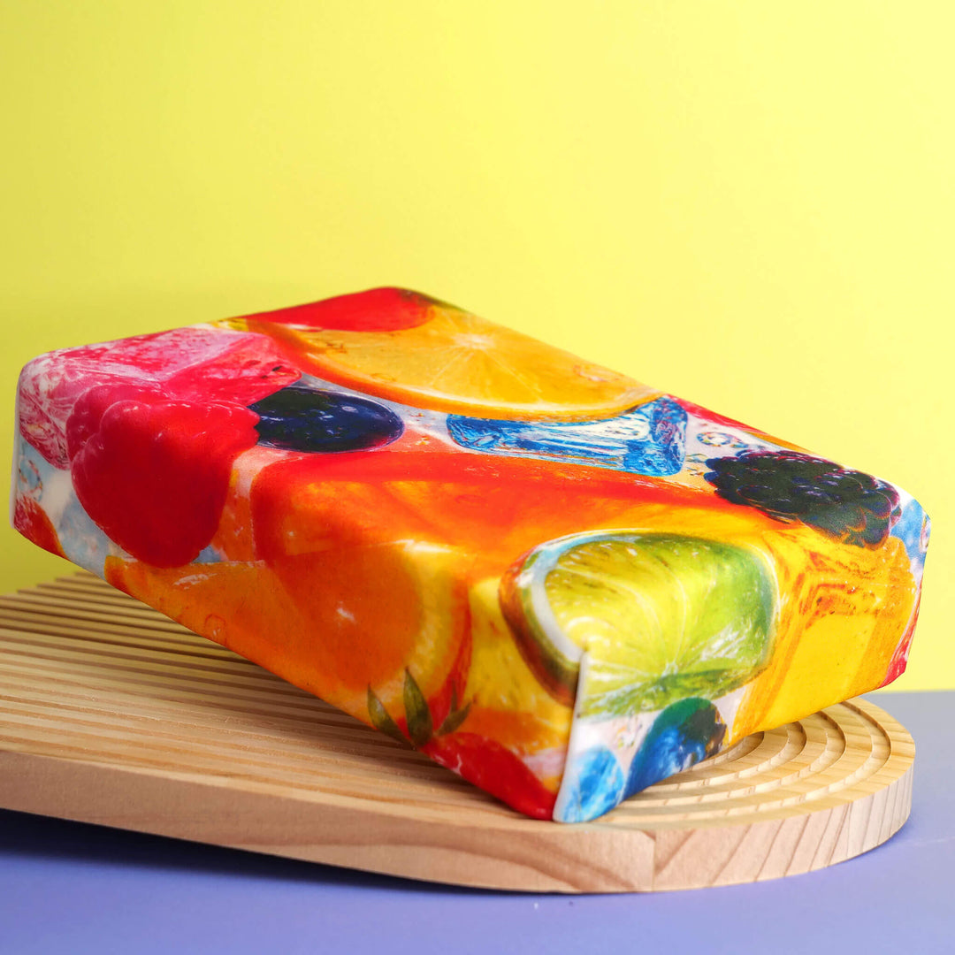 Gâteau estival motif salade de fruits 