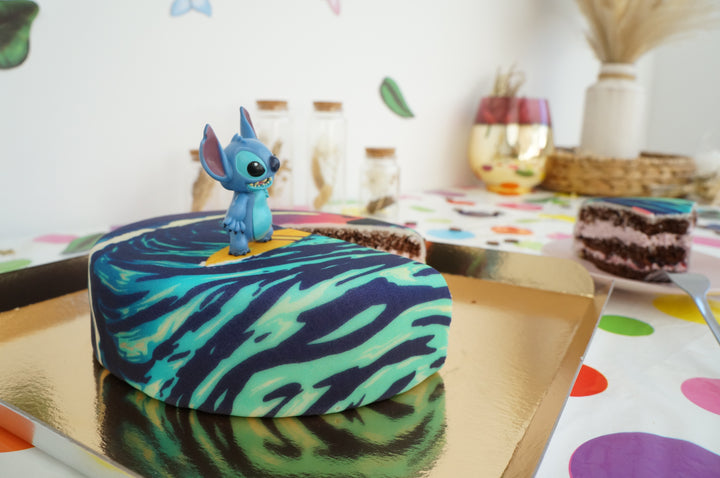 Stitch® sur gâteau surf