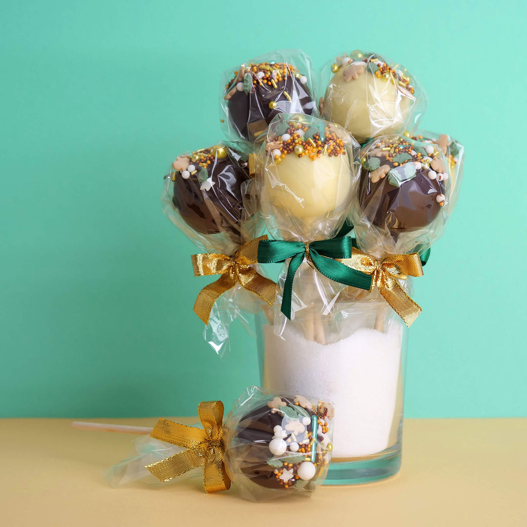 Cake-Pops de Noël avec vermicelles verts et dorés (12 pièces)