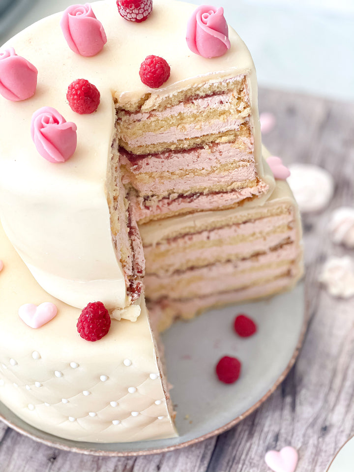 Gâteau "Happy Birthday" Deluxe à deux étages (plusieurs coloris)