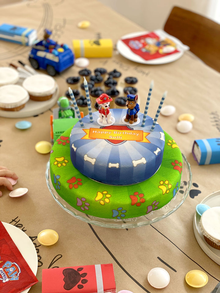 Gâteau figurines Pat'Patrouille® 2 étages - Chase et Marcus