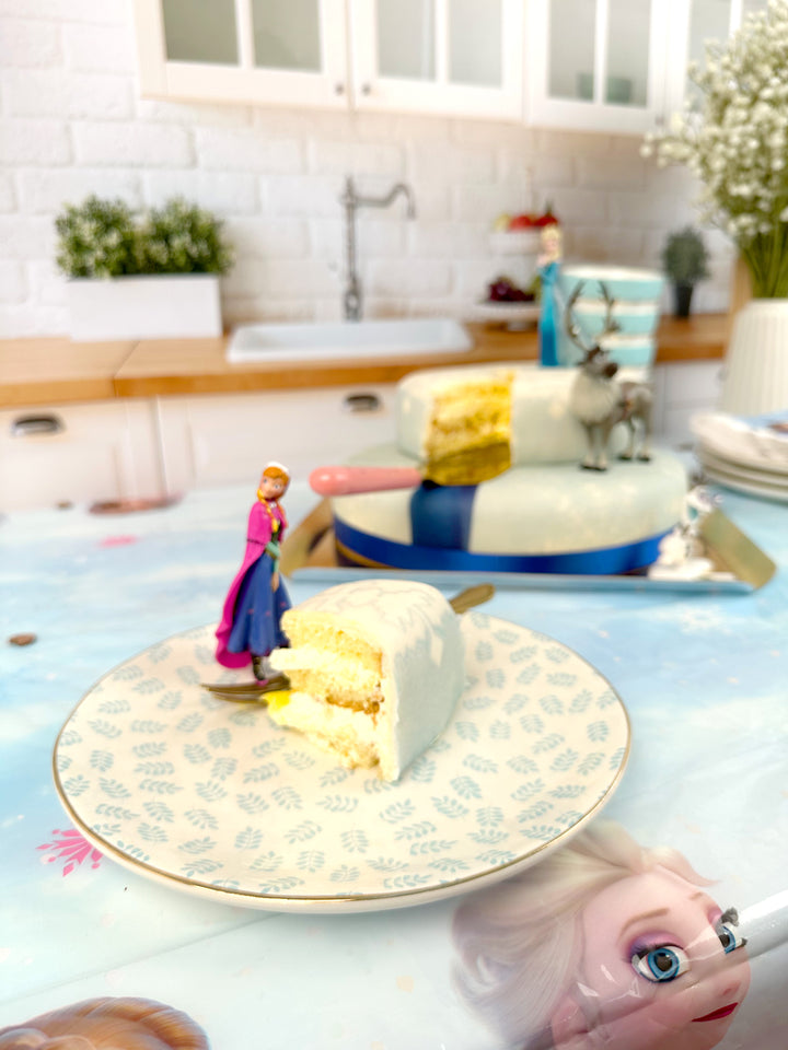 La Reine des Neiges® et ses compagnons sur gâteau
