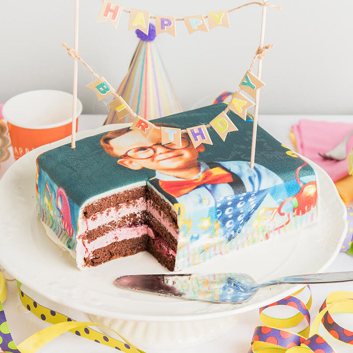 Gâteau Photo Cadre thème Anniversaire