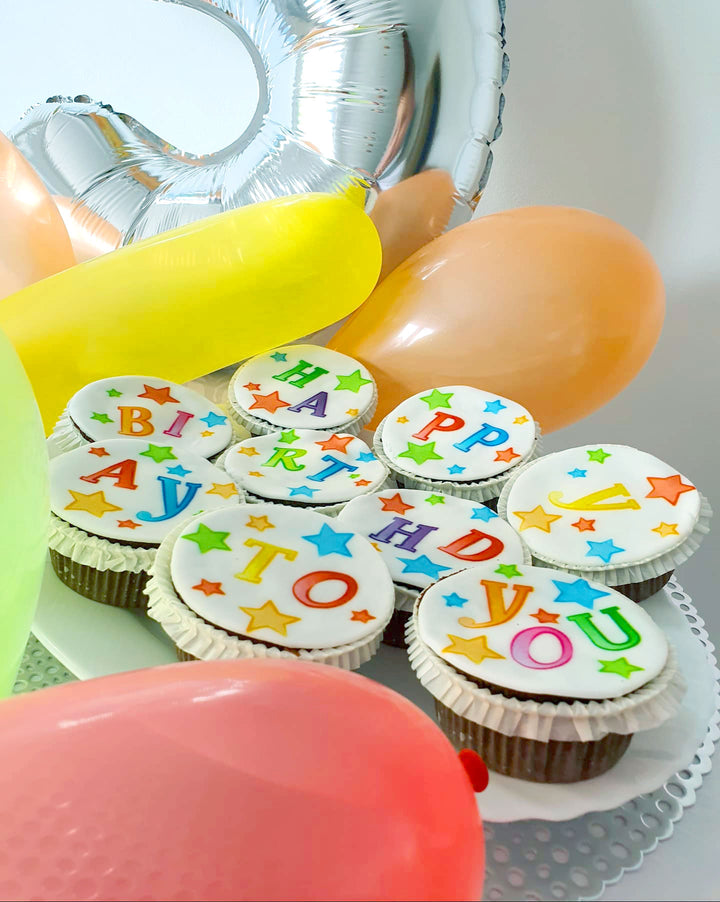 Cupcakes d'anniversaire (9 pièces)