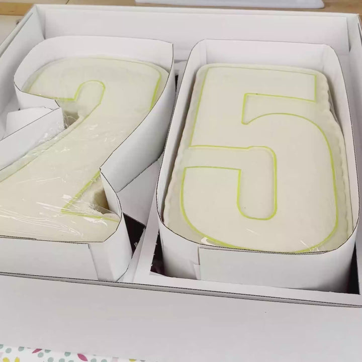 Gâteaux Nombre en différentes couleurs