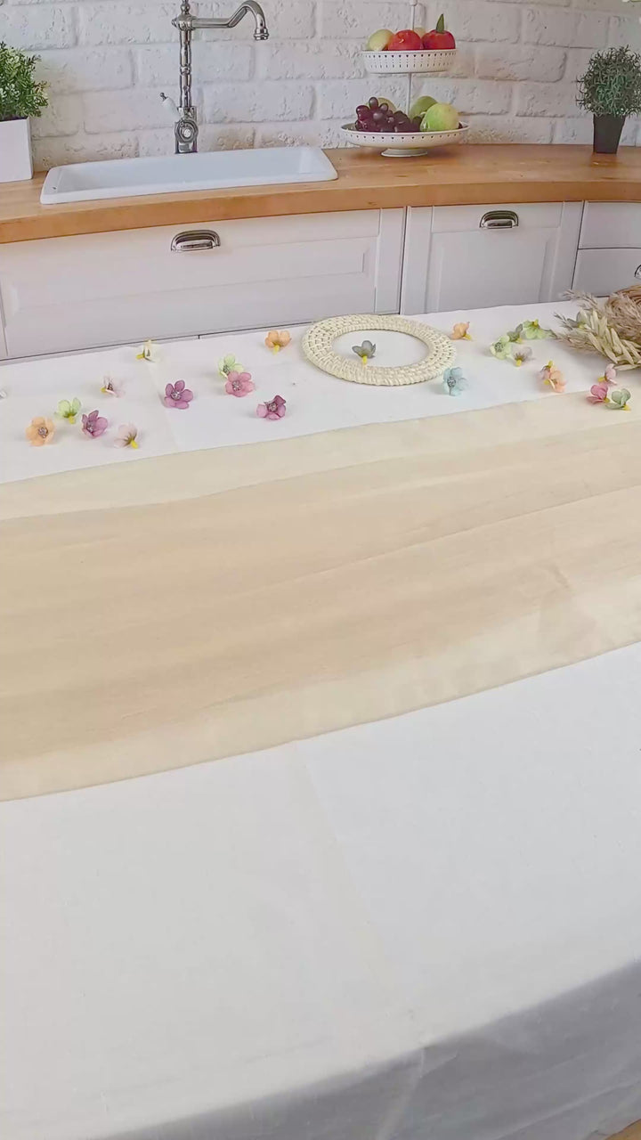 Gâteau Blanc avec Ruban