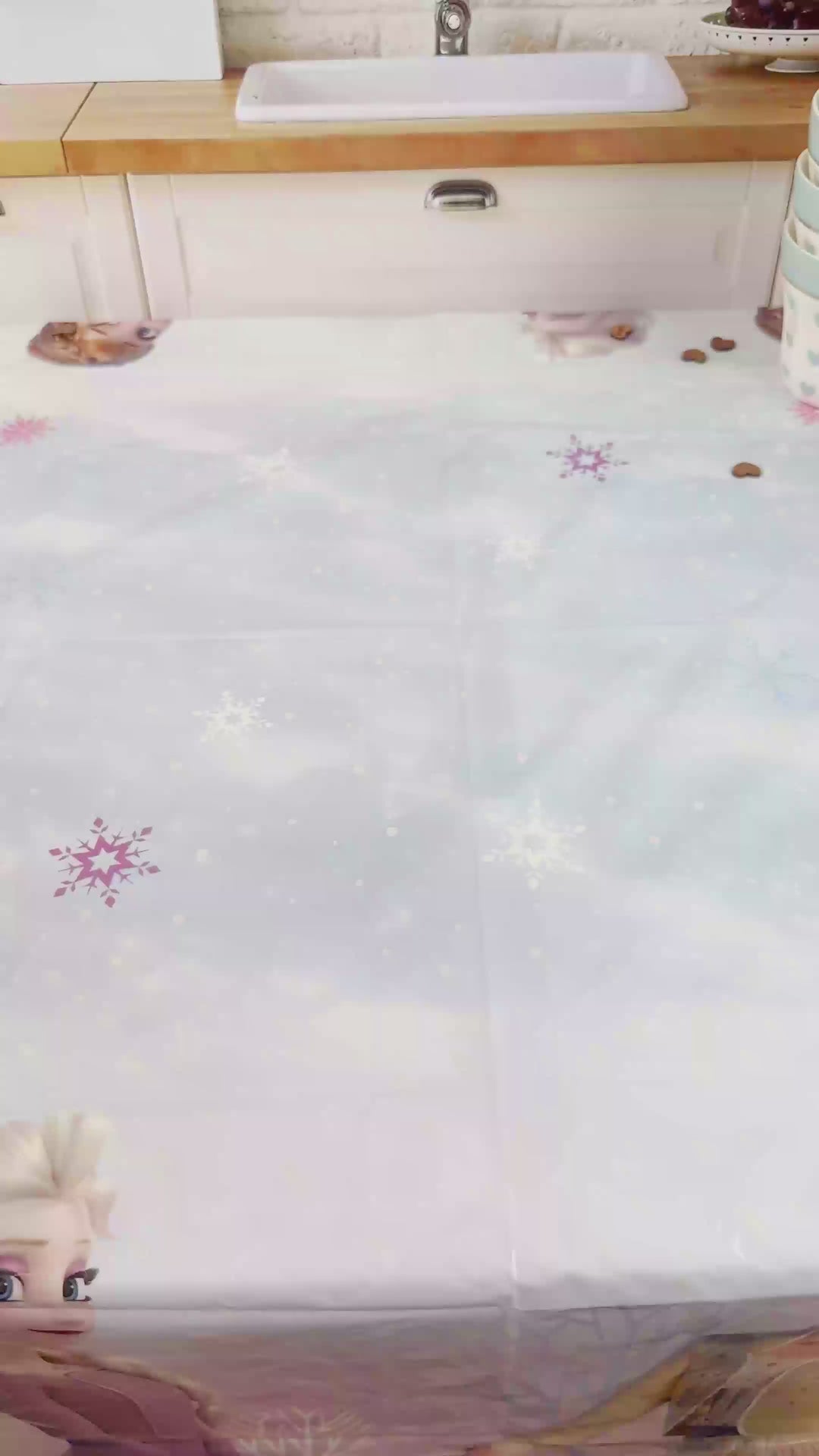 La Reine des Neiges® et ses compagnons sur gâteau