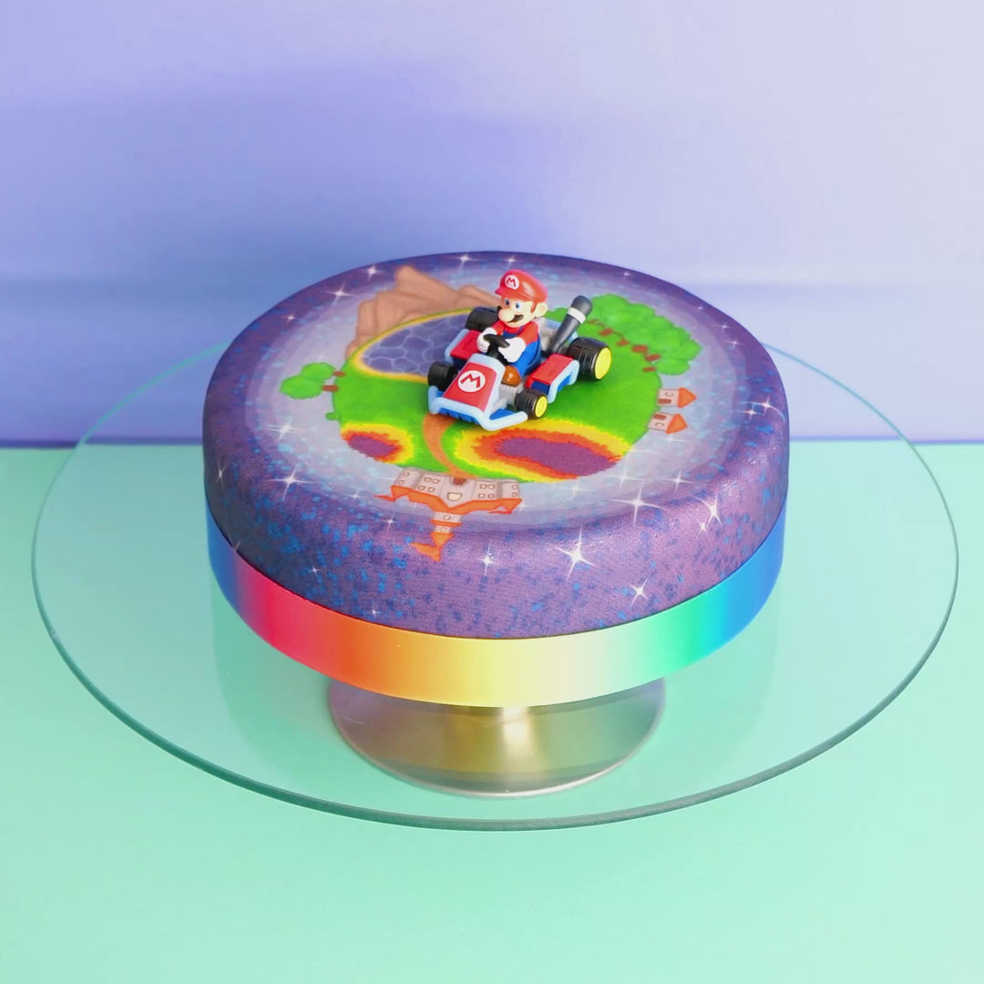 Mario Kart® sur gâteau planète peint