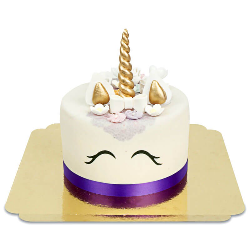 Autour du gâteau - Adorable gâteau d'anniversaire sur le thème de